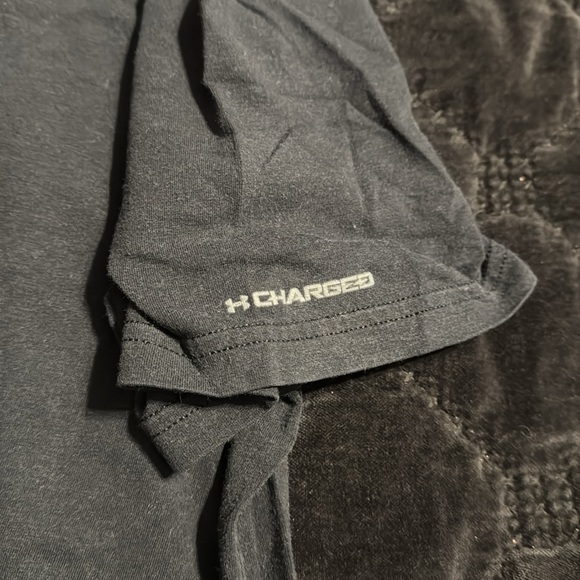 Under Armour, black with white T-shirt size XXL. - Picture 5 of 6
